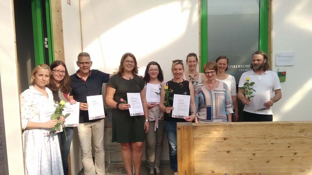 Erfolgreich abgeschlossene Ausbildung Ern�hrungsberater an der Freien-Heilpraktikerschule in Freiburg