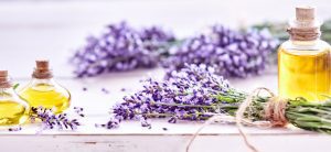 Ätherische Öle und Aromatherapie an der Freien-Heilpraktikerschule in Freiburg